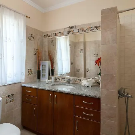 Andrealexia Sea View *